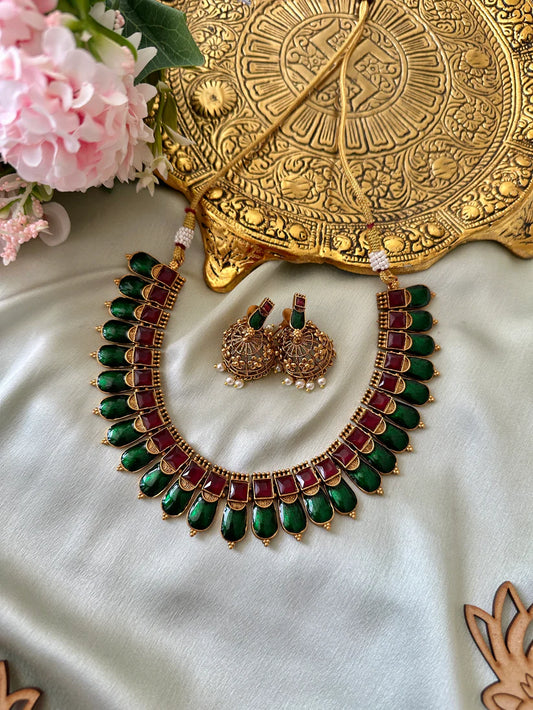 Kovai Palakka Necklace Set